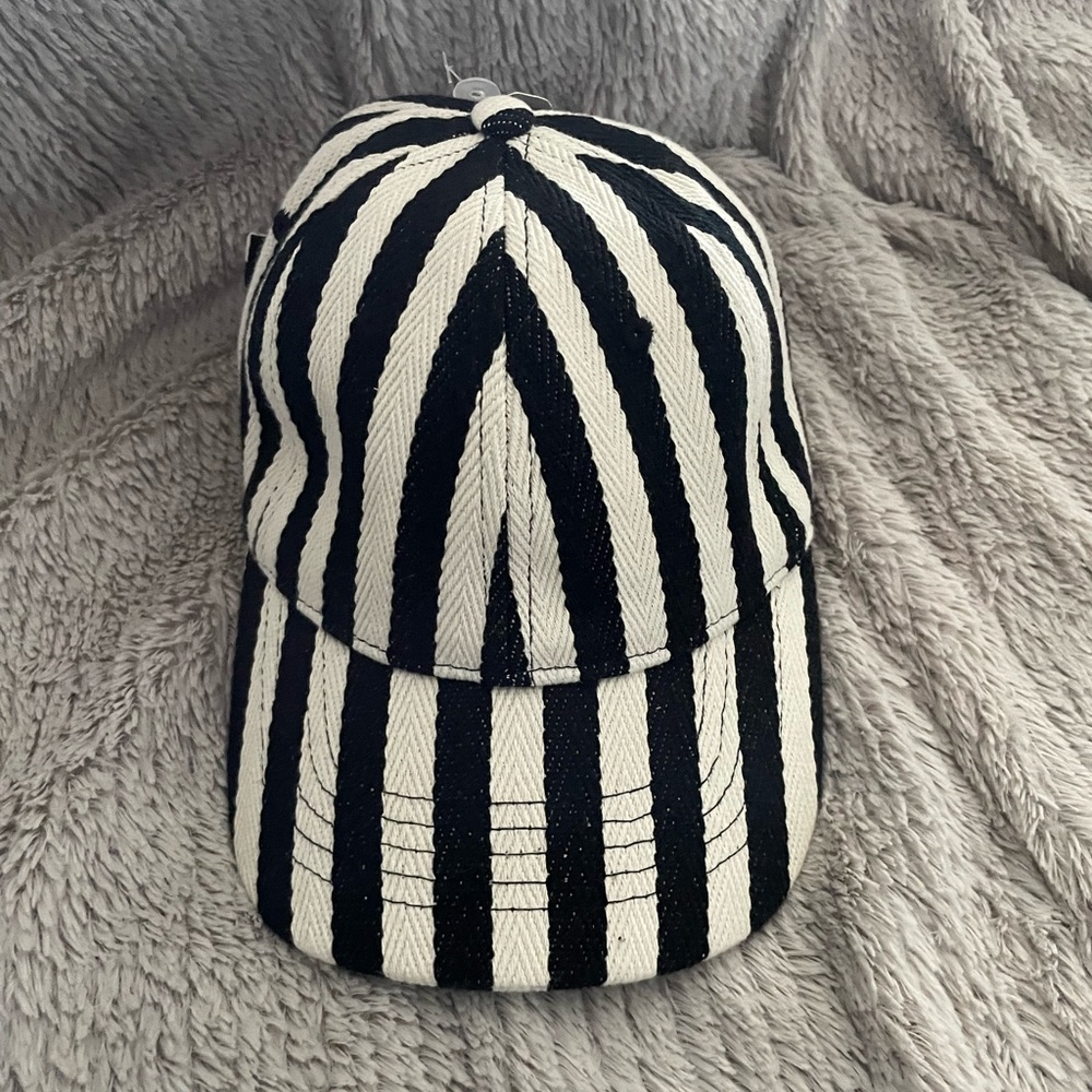Cute stripes women’s hat